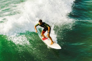 开云体育app-欧冠淘汰赛焦点战，战术博弈与心理拉锯，篮网如何拿下广厦队？